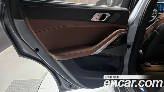 2024 BMW X6 (G06) xDrive40i M Sport Sold VIN WBA31EX07R9W21075 – exterior detail 2024 BMW X6 (G06) xDrive40i M Sport Sold VIN WBA31EX07R9W21075 – exterior detail