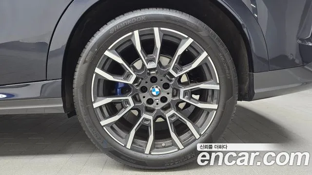 2025 BMW X6 (G06) xDrive40i M Sport Sold VIN WBA31EX07S9095925 – undercarriage