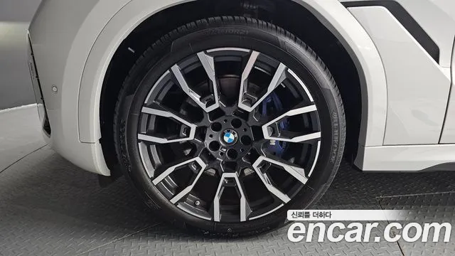 2024 BMW X6 (G06) xDrive40i M Sport Sold VIN WBA31EX08R9V71044 – photo 34
