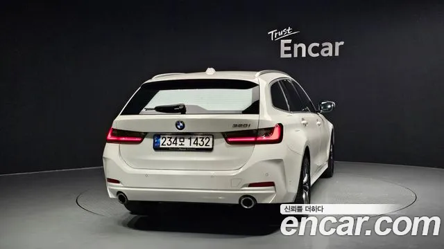2024 BMW 3 Series (G20) 320i Touring Sold VIN WBA31FY03RFS92817 – photo 17