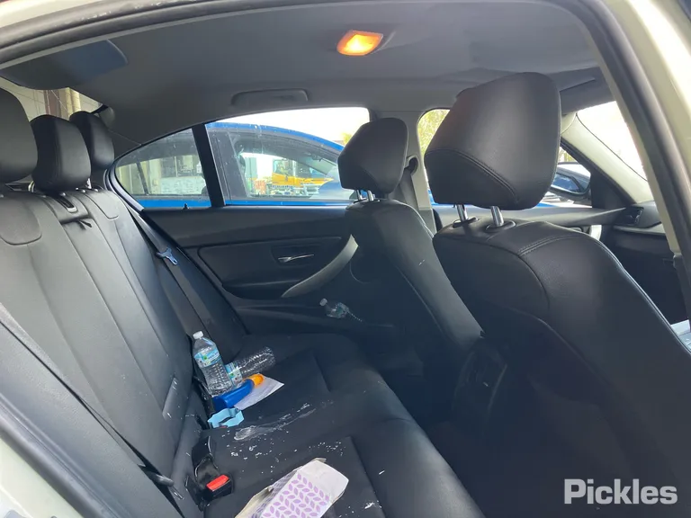 2013 BMW 3 Series Used VIN WBA3A16030NS35340 – photo 26