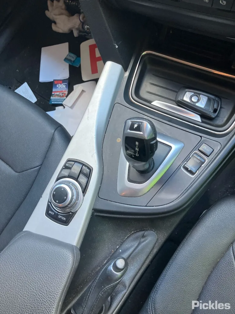 2013 BMW 3 Series Used VIN WBA3A16030NS35340 – photo 34