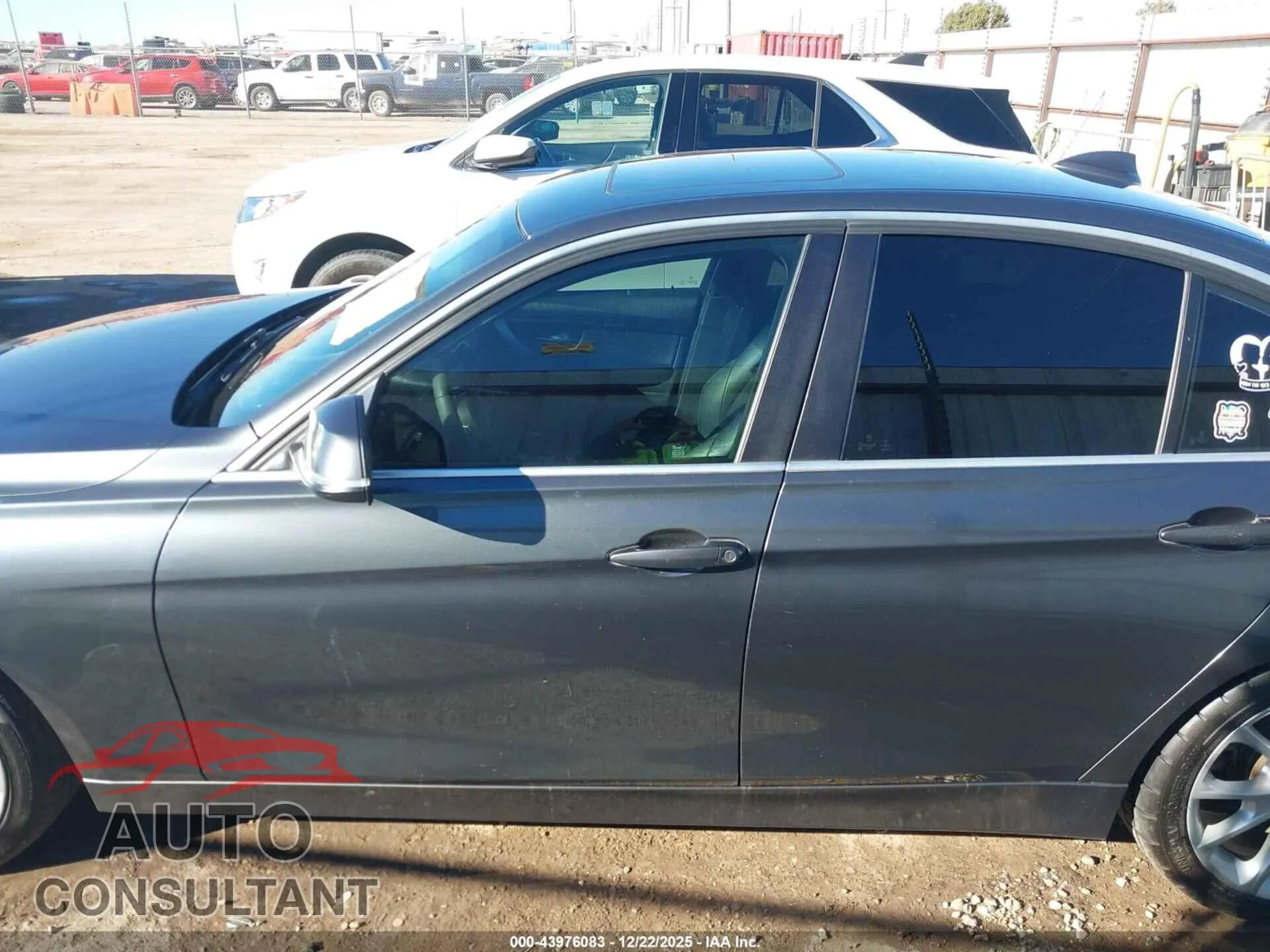 2015 BMW 320I Damaged VIN WBA3B1G53FNN91366 – photo 14