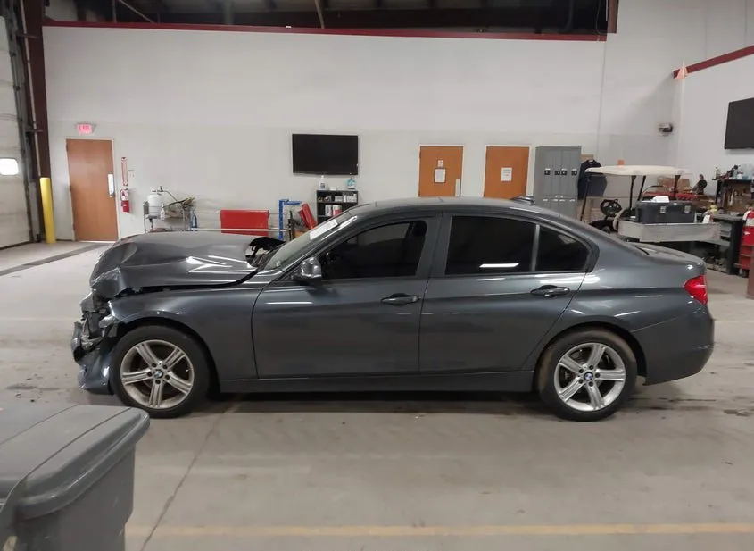 2013 BMW 328i Used VIN WBA3B3C55DF541061 – undercarriage