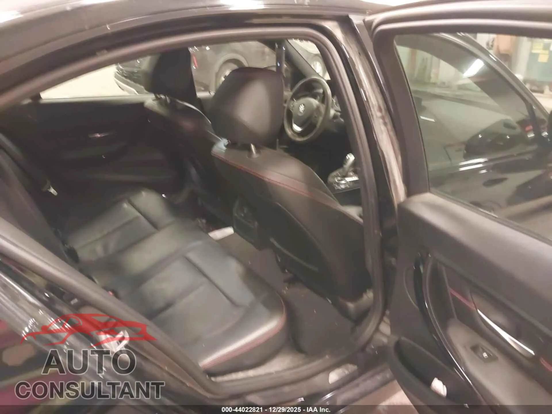 2014 BMW 328I Damaged VIN WBA3B3G57ENR83115 – undercarriage