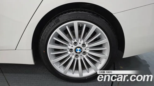 2018 BMW 4 Series (F32) 420i Luxury GranCoupe Sold VIN WBA4H3101JBM45473 – photo 11