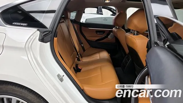 2018 BMW 4Series (F32) 420i Luxury GranCoupe Sold VIN WBA4H3102JBH09142 – dashboard