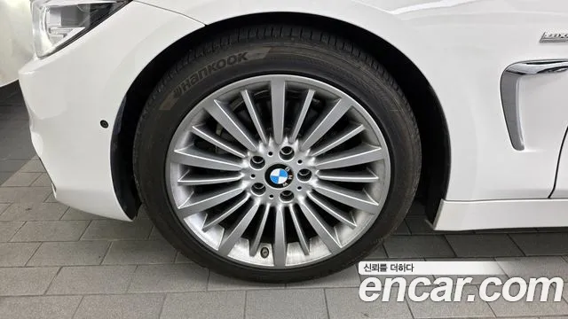 2018 BMW 4Series (F32) 420i Luxury GranCoupe Sold VIN WBA4H3102JBH09142 – photo 12