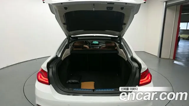 2018 BMW 4 Series (F32) 420i Luxury GranCoupe Sold VIN WBA4H3107JBM41895 – engine bay