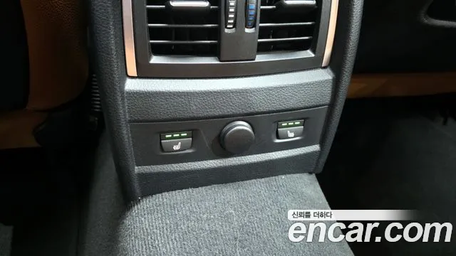2018 BMW 4 Series (F32) 420i Luxury GranCoupe Sold VIN WBA4H3107JBM41895 – trunk area