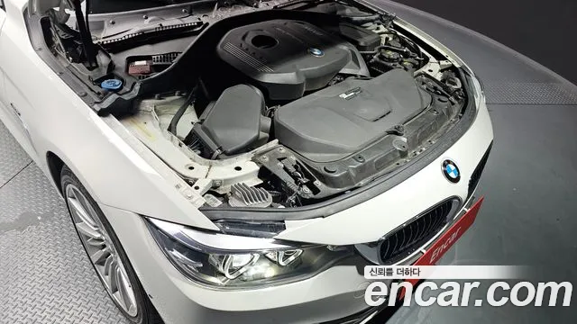2018 BMW 4Series (F32) 420i Luxury GranCoupe Sold VIN WBA4H3109JBH09588 – photo 13