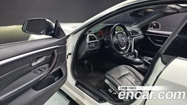 2018 BMW 4Series (F32) 420i Luxury GranCoupe Sold VIN WBA4H3109JBH09588 – photo 17