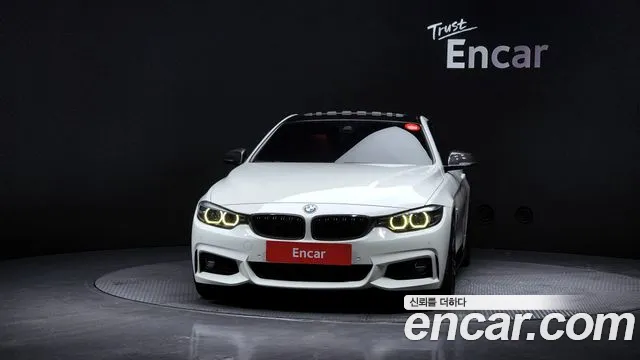 2018 BMW 4Series (F32) 420i M Sport Coupe Sold VIN WBA4S3101JAC83998 – trunk area