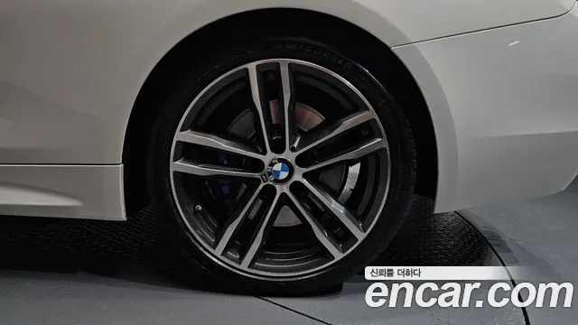 2018 BMW 4 Series (F32) 430i M Sport Convertible Sold VIN WBA4Z1102JEA51094 – odometer reading