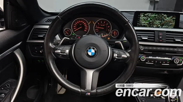 2018 BMW 4 Series (F32) 430i M Sport Convertible Sold VIN WBA4Z1102JEA51094 – photo 22