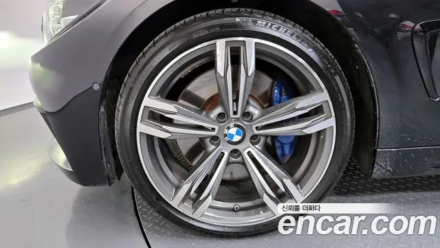 2018 BMW 4Series (F32) 430i M Sport Convertible Sold VIN WBA4Z1106JEF34684 – photo 16