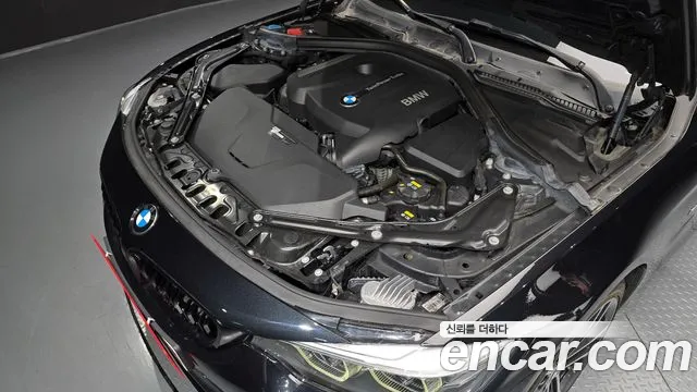 2018 BMW 4 Series (F32) 430i M Sport Convertible Sold VIN WBA4Z110XJEA51537 – photo 16