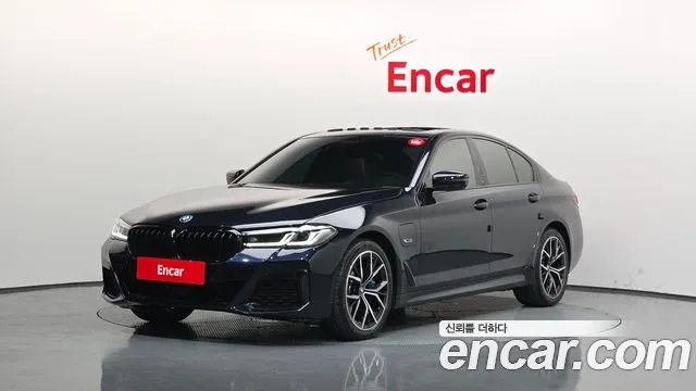 2023 BMW 5 Series (G30) 530e M Sport Sold VIN WBA51AG01PCN35696 – side profile