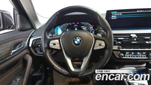 2022 BMW 5 Series (G30) 530e Luxury Sold VIN WBA51AG03NCK83477 – rear exterior