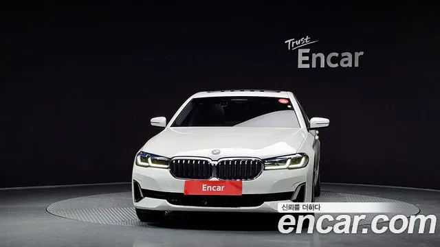 2022 BMW 5 Series (G30) 530e Luxury Sold VIN WBA51AG06NCK09096 – photo 13