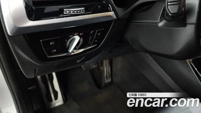 2021 BMW X3 (G01) xDrive 20i M Sport Sold VIN WBA51BG0XM9F70609 – dashboard