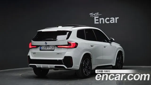 2025 BMW X1 (U11) xDrive 20i M Sport Sold VIN WBA51EE03S5077487 – interior seats