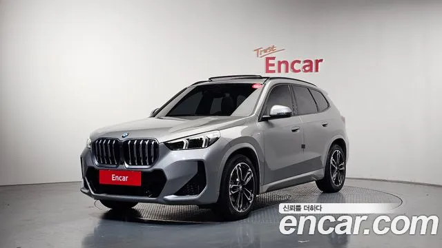 2025 BMW X1 (U11) xDrive 20i M Sport Sold VIN WBA51EE07S5118753 – interior seats