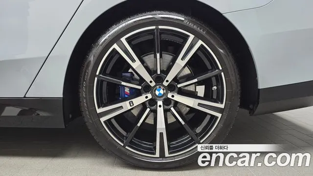 2024 BMW 5Series (G60) 530i xDrive M Sport Sold VIN WBA51FJ03RCR60023 – trunk area