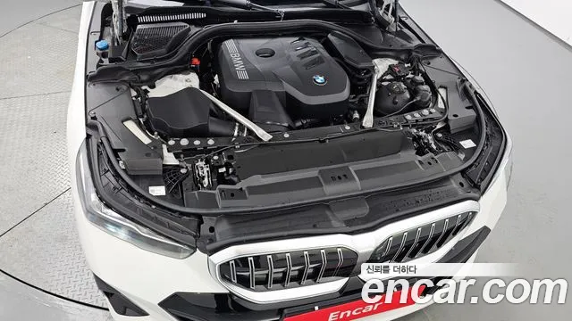 2024 BMW 5 Series (G60) 530i xDrive M Sport Sold VIN WBA51FJ04RCR59074 – photo 25