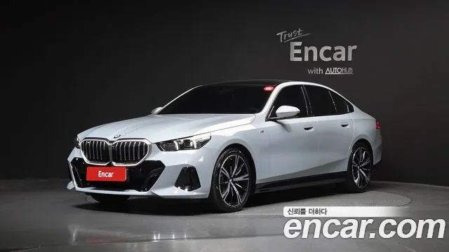 2024 BMW 5 Series (G60) 530i xDrive M Sport Sold VIN WBA51FJ08RCR56906 – photo 12 2024 BMW 5 Series (G60) 530i xDrive M Sport Sold VIN WBA51FJ08RCR56906 – photo 12