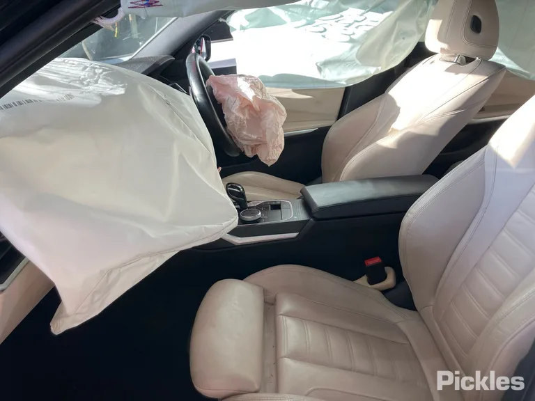 2019 BMW 3 Series Used VIN WBA5R12010FH41544 – undercarriage