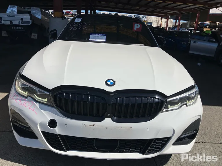 2019 BMW 3 Series Used VIN WBA5R12040AE79905 – rear exterior