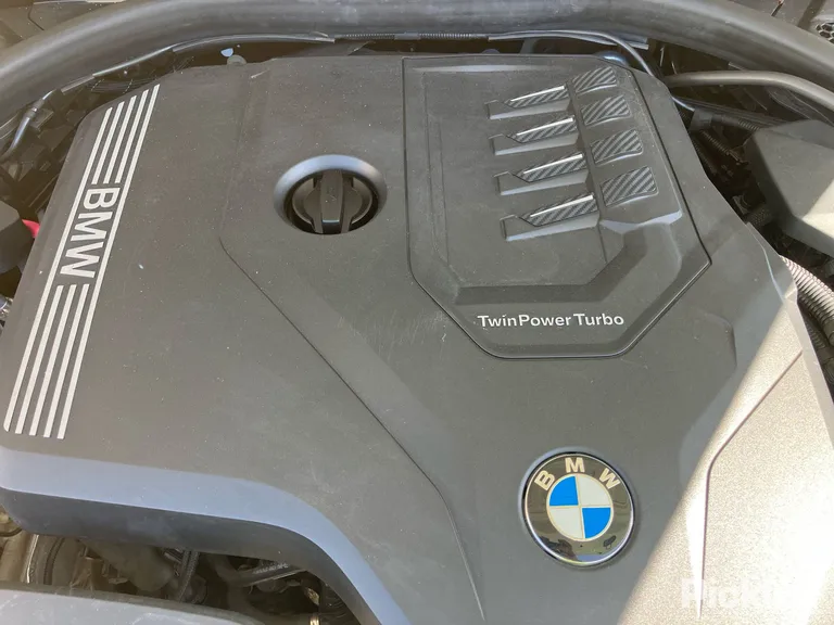2019 BMW 3 Series Used VIN WBA5R12040AE79905 – interior seats