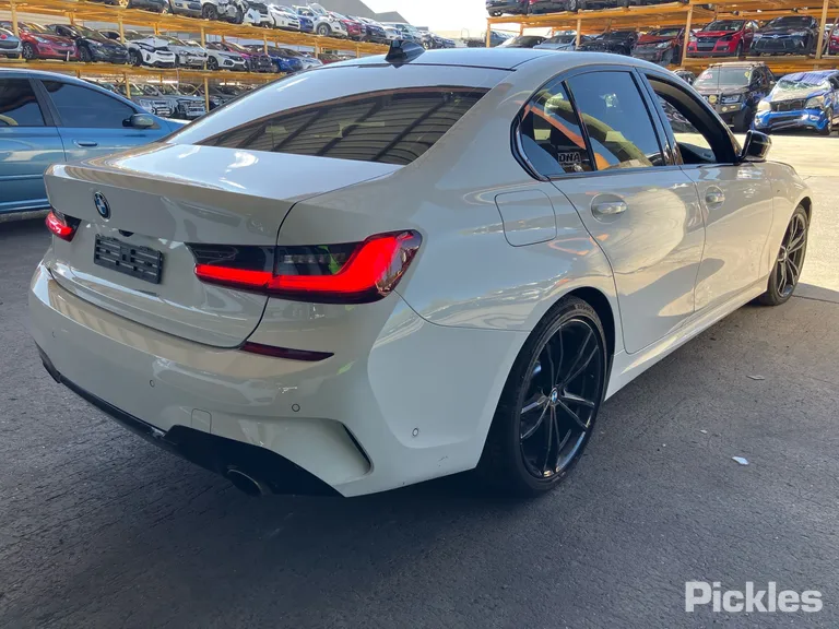 2019 BMW 3 Series Used VIN WBA5R12040AE79905 – photo 13