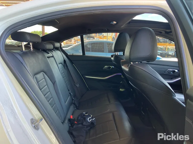 2019 BMW 3 Series Used VIN WBA5R12040AE79905 – photo 35