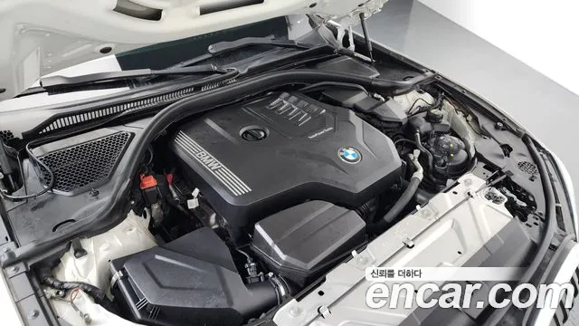 2019 BMW 3 Series (G20) 330i M Sport Sold VIN WBA5R3103KFH20744 – side profile