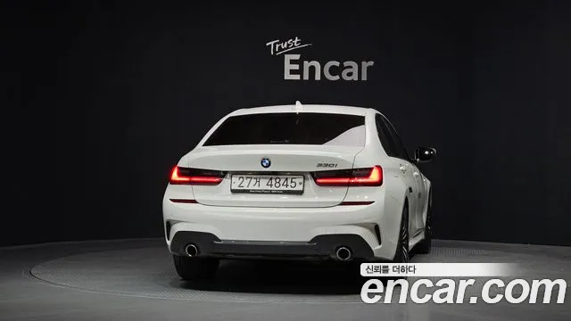 2019 BMW 3 Series (G20) 330i M Sport Sold VIN WBA5R3109KAK28326 – trunk area