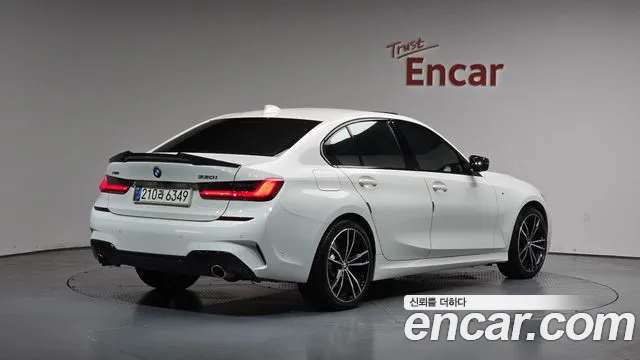 2019 BMW 3 Series (G20) 330i xDrive M Sport Sold VIN WBA5R9100KAE99426 – photo 22
