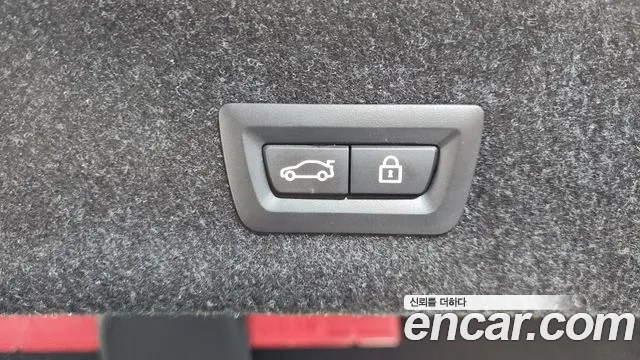 2021 BMW 3Series (G20) 320d M Sport Sold VIN WBA5V5102MFK20372 – exterior detail