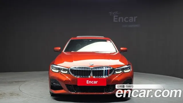 2021 BMW 3Series (G20) 320d M Sport Sold VIN WBA5V5104MFK35228 – side profile