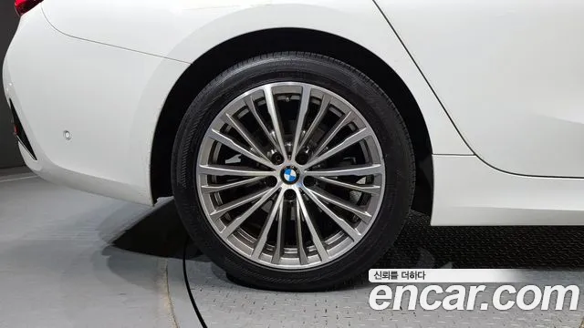 2021 Bmw 3series (G20) 320d Luxury Sold VIN WBA5V5106MFK35215 – front exterior