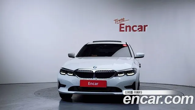 2019 BMW 3 Series (G20) 320d Sold VIN WBA5V510XKAJ58729 – photo 15