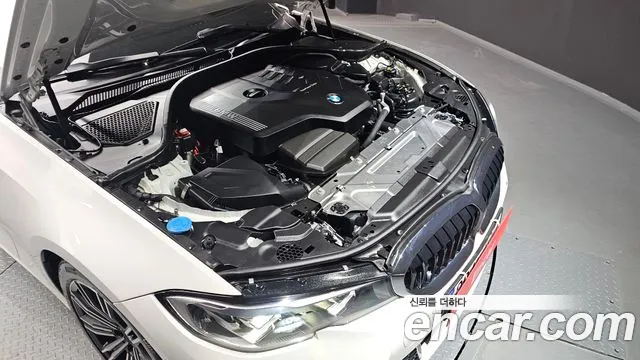 2021 BMW 3 Series (G20) 320i M Sport Sold VIN WBA5X5100MFK21823 – engine bay 2021 BMW 3 Series (G20) 320i M Sport Sold VIN WBA5X5100MFK21823 – engine bay