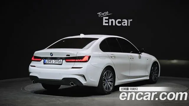 2021 BMW 3 Series (G20) 320i M Sport Sold VIN WBA5X5100MFK21823 – photo 19 2021 BMW 3 Series (G20) 320i M Sport Sold VIN WBA5X5100MFK21823 – photo 19
