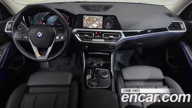 2021 BMW 3 Series (G20) 320i Sold VIN WBA5X5101MFL25981 – rear exterior