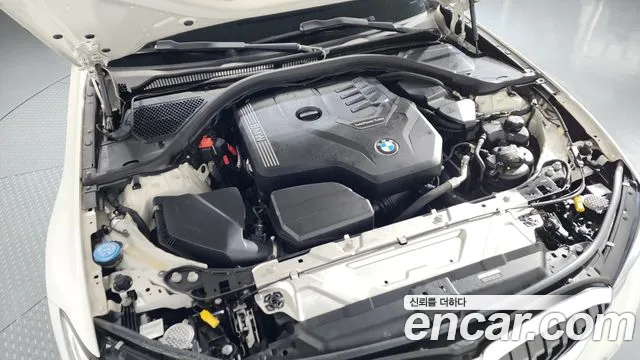2022 BMW 3 Series (G20) 320i M Sport Sold VIN WBA5X5102NFN11059 – photo 13 2022 BMW 3 Series (G20) 320i M Sport Sold VIN WBA5X5102NFN11059 – photo 13