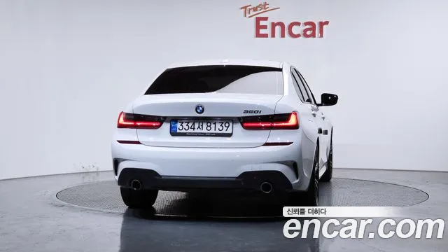 2022 BMW 3 Series (G20) 320i M Sport Sold VIN WBA5X5102NFN11059 – photo 20 2022 BMW 3 Series (G20) 320i M Sport Sold VIN WBA5X5102NFN11059 – photo 20