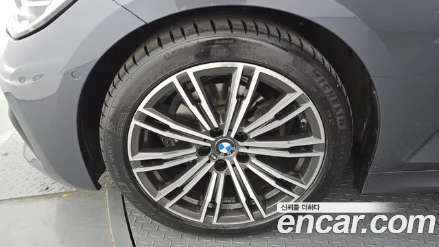 2021 BMW 3Series (G20) 320i M Sport Sold VIN WBA5X5105MFK75408 – photo 20