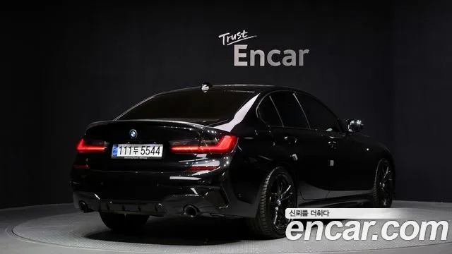 2021 BMW 3 Series (G20) 320i M Sport Sold VIN WBA5X5107MFK21494 – trunk area 2021 BMW 3 Series (G20) 320i M Sport Sold VIN WBA5X5107MFK21494 – trunk area