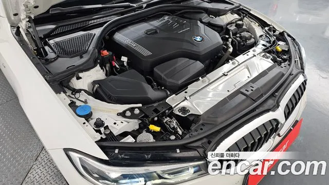 2021 BMW 3 Series (G20) 320i M Sport Sold VIN WBA5X5107MFL29209 – photo 15